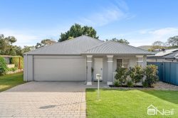 18 Millen St, Mount Nasura WA 6112, Australia