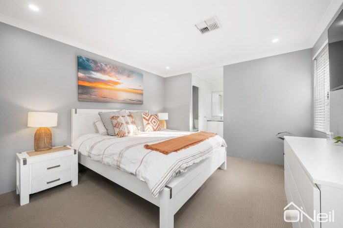 18 Millen St, Mount Nasura WA 6112, Australia