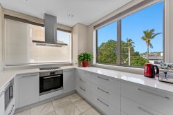 441C Beach Road, Mairangi Bay, North Shore City, Auckland, 0630, New Zealand