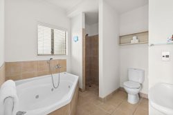 3 Heritage Park Lane, Wanaka, Otago, 9382, New Zealand