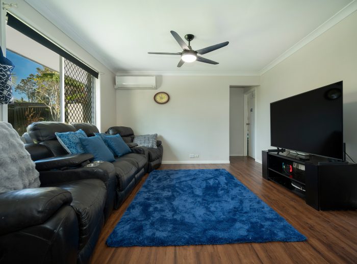 15 Muscat Ct, Wilsonton Heights QLD 4350, Australia