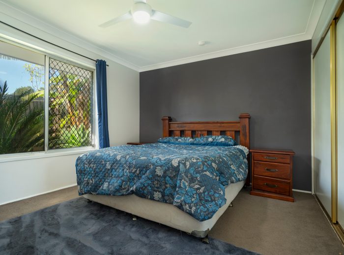 15 Muscat Ct, Wilsonton Heights QLD 4350, Australia