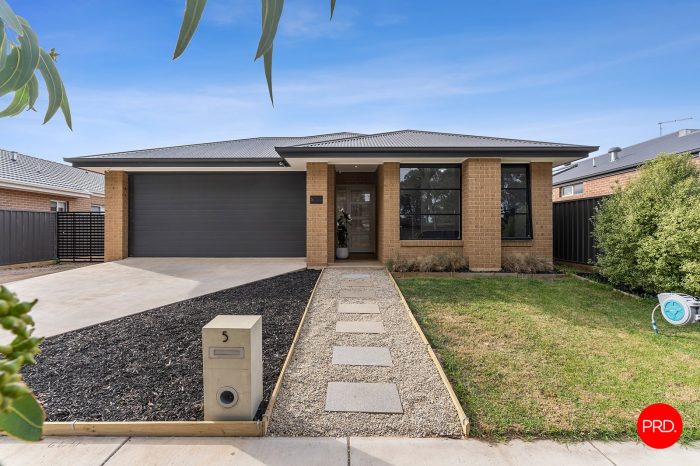 5 Fairfield Bvd, Jackass Flat VIC 3556, Australia
