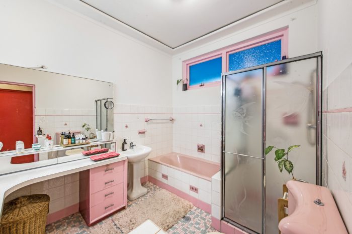 13 Paris Ave, Earlwood NSW 2206, Australia
