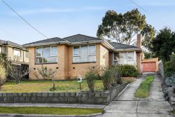 4 Percival St, Oak Park VIC 3046, Australia