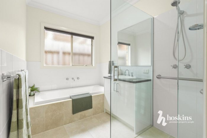 Unit 1/62 Plymouth Rd, Croydon VIC 3136, Australia