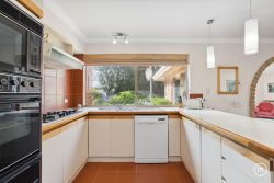 10 Sedwick St, Attadale WA 6156, Australia