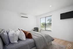 136 Kitchener Rd, Alfred Cove WA 6154, Australia