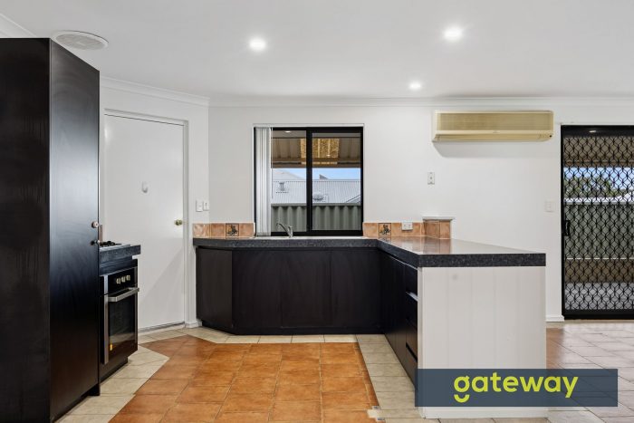 6 Waitch Loop, Beeliar WA 6164, Australia