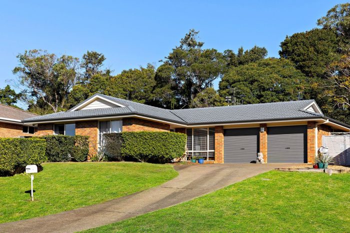 15 Waterlily Walk, Port Macquarie NSW 2444, Australia
