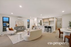 9 Shelduck Dr, Old Beach TAS 7017, Australia