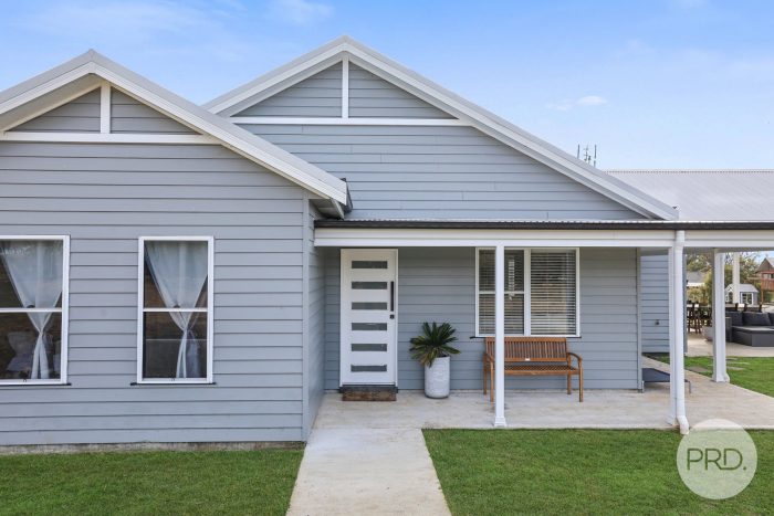 24 South St, Quirindi NSW 2343, Australia