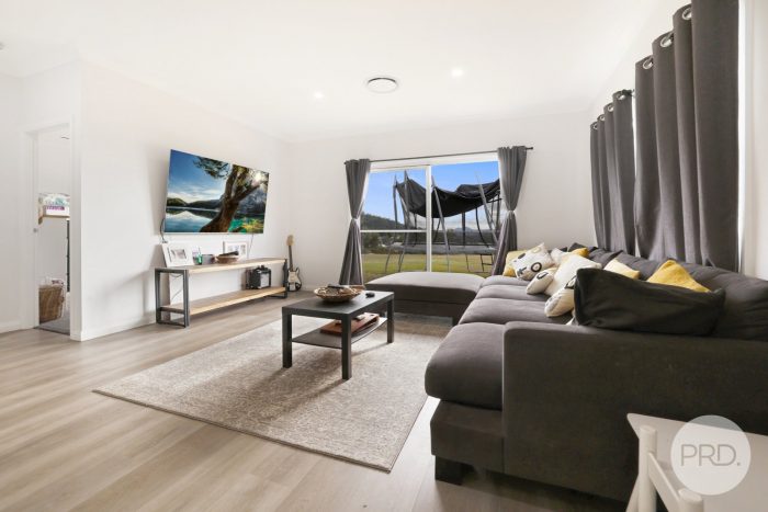 24 South St, Quirindi NSW 2343, Australia