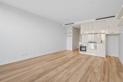 Unit 3507/288 Spencer St, Melbourne VIC 3000, Australia