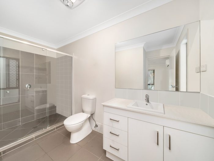41 Sundown Cct, North Lakes QLD 4509, Australia
