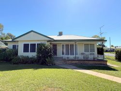 11 Thompsons Ave, Moree NSW 2400, Australia