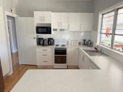 11 Thompsons Ave, Moree NSW 2400, Australia