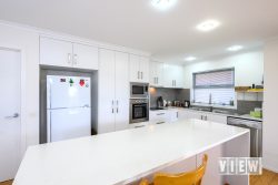 56 Laura St S, Latrobe TAS 7307, Australia