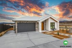 21 Wermatong St, Googong NSW 2620, Australia