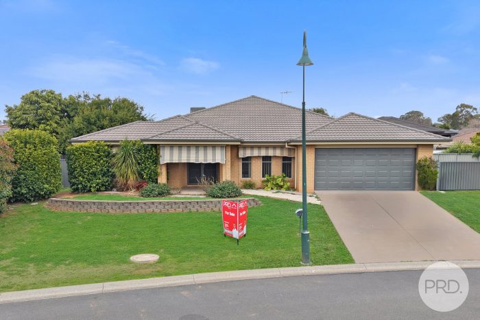 4 Wren Cl, Calala NSW 2340, Australia