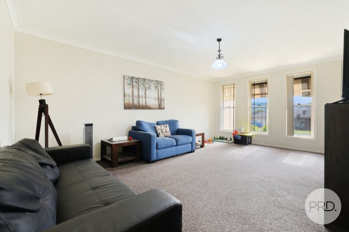 4 Wren Cl, Calala NSW 2340, Australia