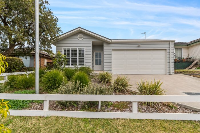40A Burke Rd, Dapto NSW 2530, Australia