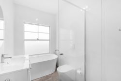 40A Burke Rd, Dapto NSW 2530, Australia