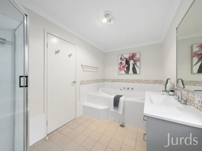 10 Dunlop Dr, Paxton NSW 2325, Australia