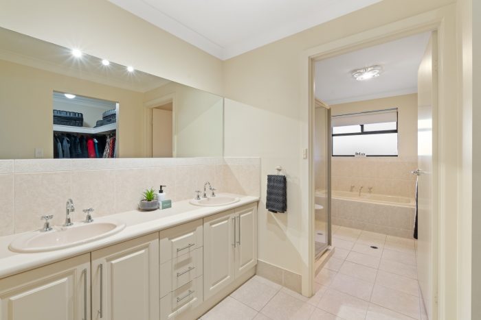 24A Lynton Ave, North Brighton SA 5048, Australia