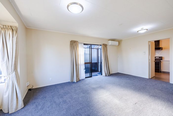11A Royal Crescent, Saint Kilda, Dunedin, Otago, 9012, New Zealand