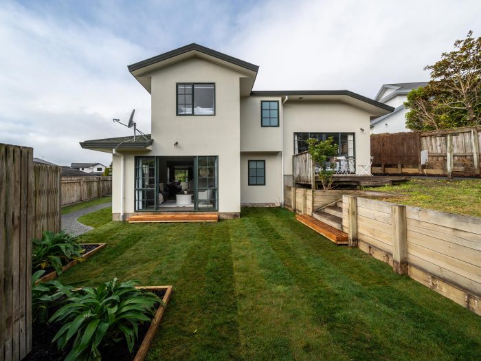 79 Abilene Crescent, Churton Park, Wellington, 6037, New Zealand