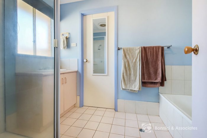 10 Whitehead Ct, Barnawartha VIC 3688, Australia