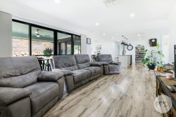 7 Bibil Cl, Nemingha NSW 2340, Australia