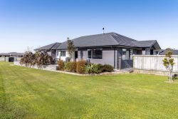 4 Biron Place, Stratford, Taranaki, 4332, New Zealand