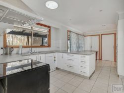 2035 Boorhaman Rd, Peechelba East VIC 3678, Australia