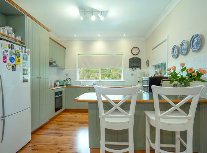 1 Bronwyn Ct, Highfields QLD 4352, Australia