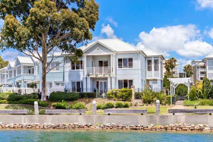 Unit 14/2 Corby Ave, Concord NSW 2137, Australia
