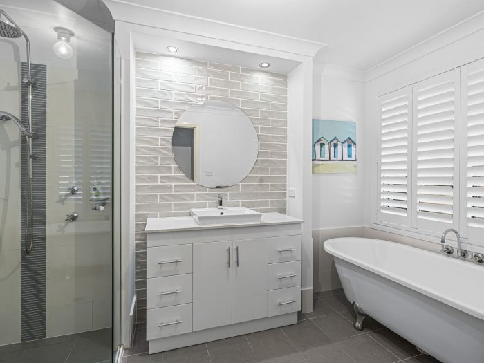 210 Dora St, Dora Creek NSW 2264, Australia