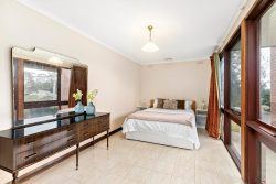 22 Eamon Dr, Viewbank VIC 3084, Australia