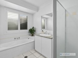 28 Triton St, Tweed Heads South NSW 2486, Australia