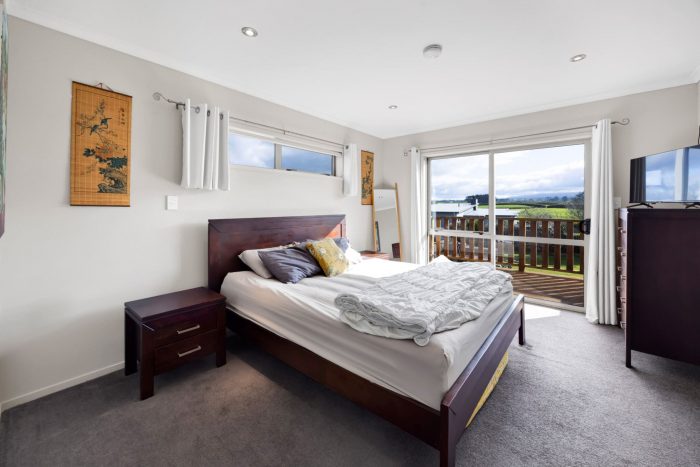 17 Elizabeth Grove, Stratford, Taranaki, 4332, New Zealand