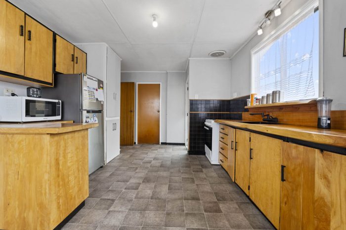 12 Exeter Street, Stratford, Taranaki, 4332, New Zealand