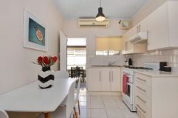 Unit 2/35 Farrant St, Prospect SA 5082, Australia