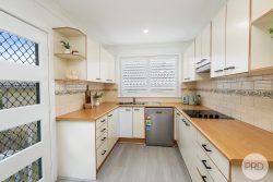 16 Flannel Flower Fairway, Shoal Bay NSW 2315, Australia