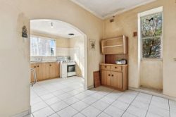 109 Gordon St, Albert Park SA 5014, Australia