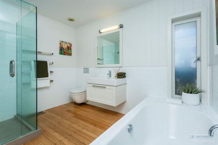 24 Hamana Street, Narrow Neck, North Shore City, Auckland, 0622, New Zealand