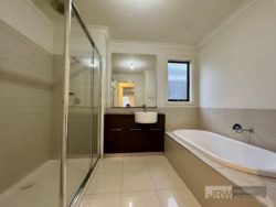 11 Harwood Ct, Burnside Heights VIC 3023, Australia