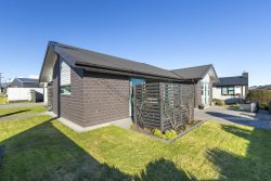 1 Howe Place, Vogeltown, New Plymouth, Taranaki, 4310, New Zealand