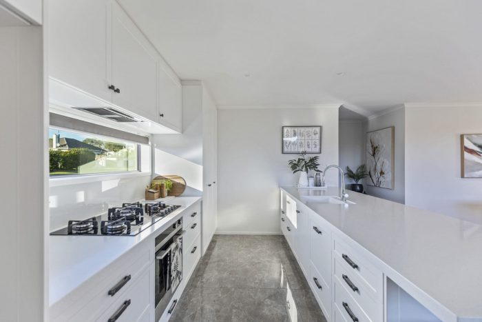 1 Howe Place, Vogeltown, New Plymouth, Taranaki, 4310, New Zealand