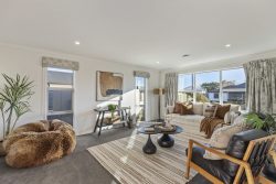 1 Howe Place, Vogeltown, New Plymouth, Taranaki, 4310, New Zealand